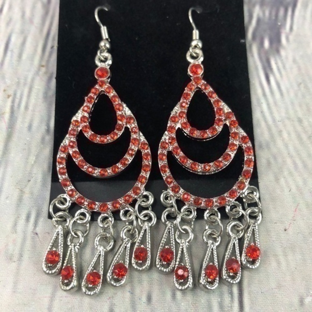 Giramoda Bijoux Silver tone red chandelier